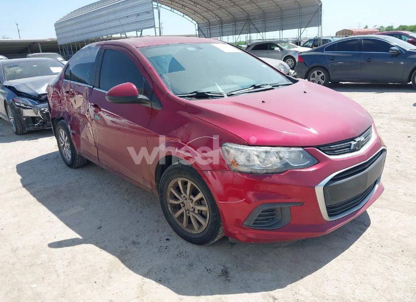 2018 Chevrolet Sonic LT AUTO (VIN 1G1JD5SH3J4105434) main photo