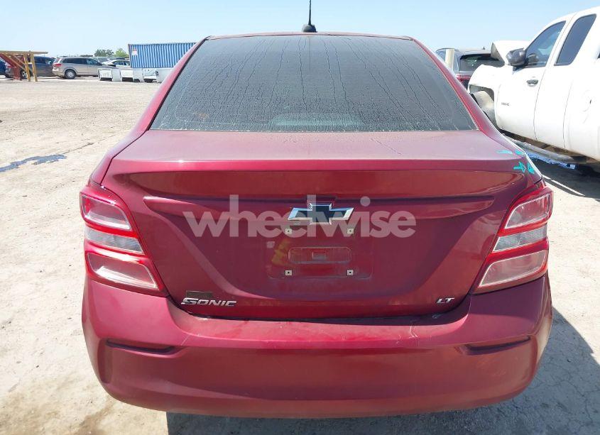 Photo 16 of 2018 Chevrolet Sonic LT AUTO (VIN 1G1JD5SH3J4105434)