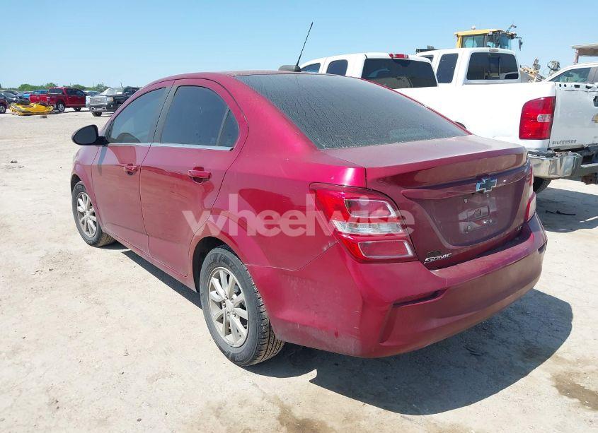 Photo 3 of 2018 Chevrolet Sonic LT AUTO (VIN 1G1JD5SH3J4105434)