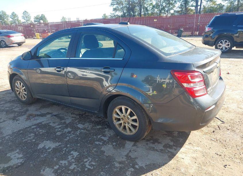 Photo 3 of 2018 Chevrolet Sonic LT AUTO (VIN 1G1JD5SH3J4114134)