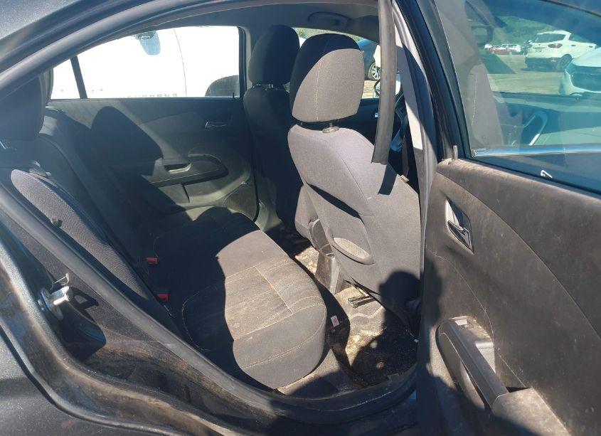 Photo 8 of 2018 Chevrolet Sonic LT AUTO (VIN 1G1JD5SH3J4114134)