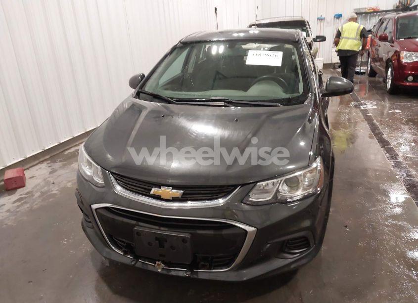 Photo 12 of 2017 Chevrolet Sonic LT AUTO (VIN 1G1JD5SH4H4154328)