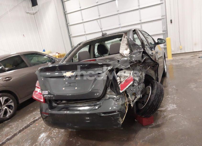 Photo 16 of 2017 Chevrolet Sonic LT AUTO (VIN 1G1JD5SH4H4154328)