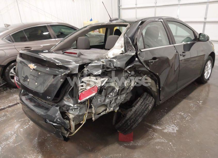 Photo 6 of 2017 Chevrolet Sonic LT AUTO (VIN 1G1JD5SH4H4154328)