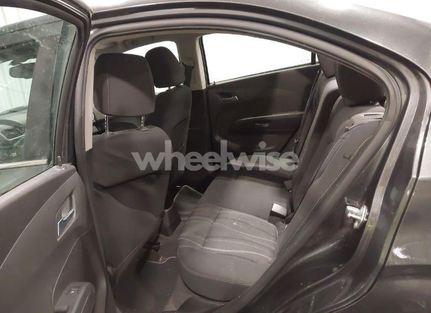 Photo 8 of 2017 Chevrolet Sonic LT AUTO (VIN 1G1JD5SH4H4154328)