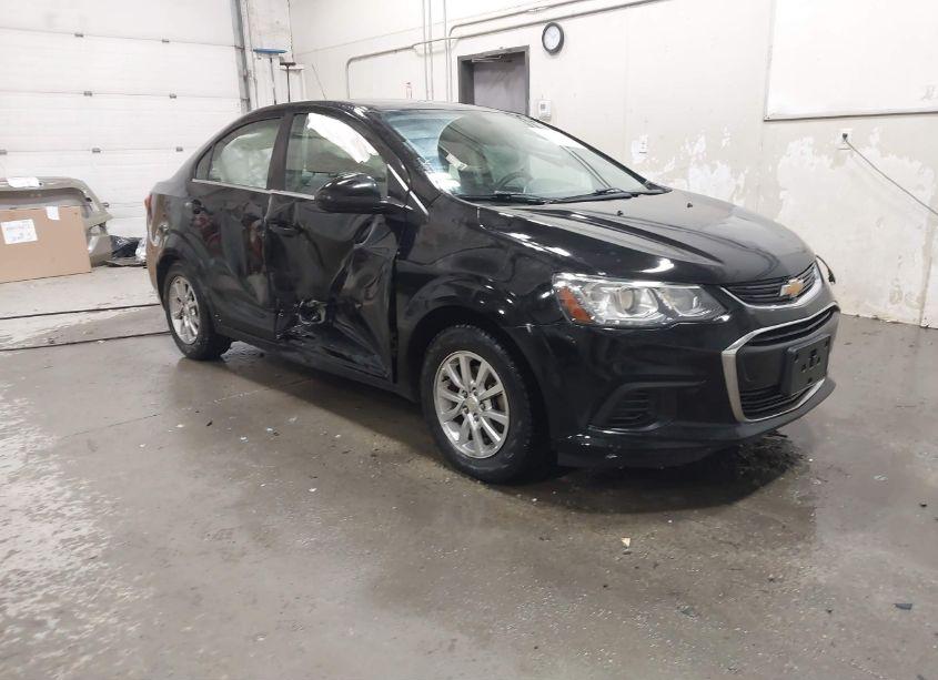 2018 Chevrolet Sonic LT AUTO (VIN 1G1JD5SH4J4129127) main photo
