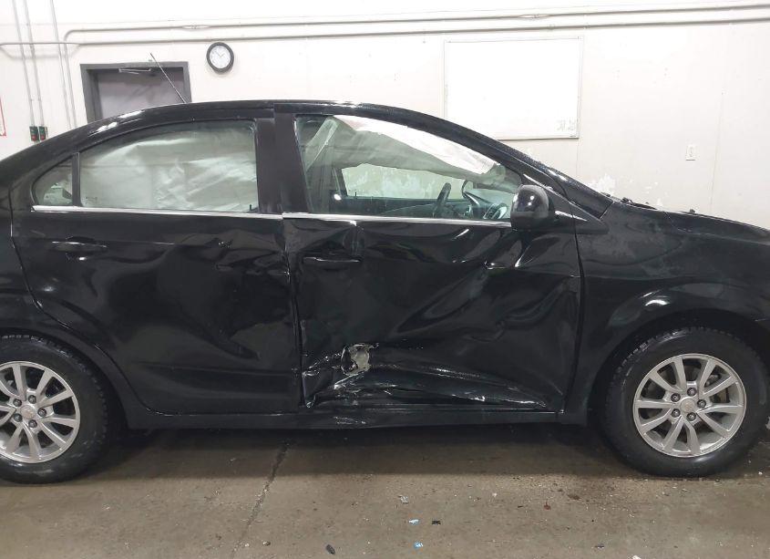 Photo 13 of 2018 Chevrolet Sonic LT AUTO (VIN 1G1JD5SH4J4129127)