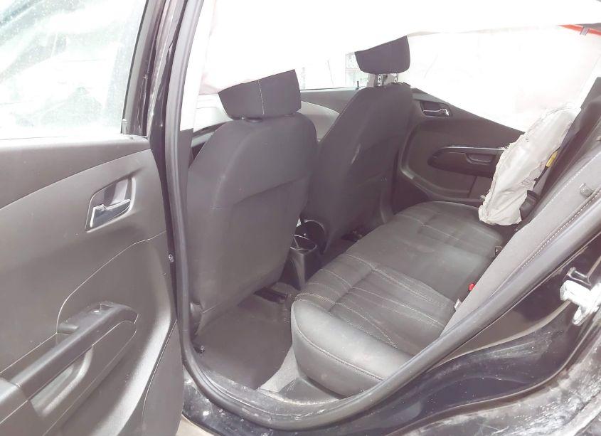 Photo 8 of 2018 Chevrolet Sonic LT AUTO (VIN 1G1JD5SH4J4129127)