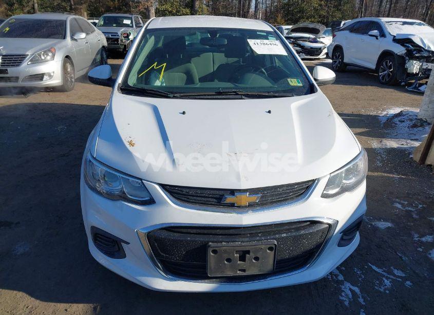 Photo 13 of 2018 Chevrolet Sonic LT AUTO (VIN 1G1JD5SH4J4138765)