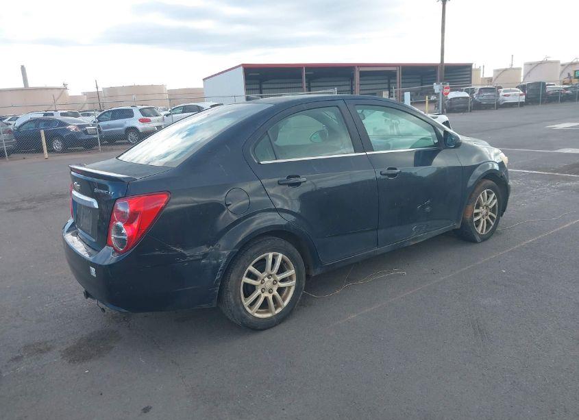 Photo 4 of 2014 Chevrolet Sonic LT MANUAL (VIN 1G1JD5SH5E4224012)