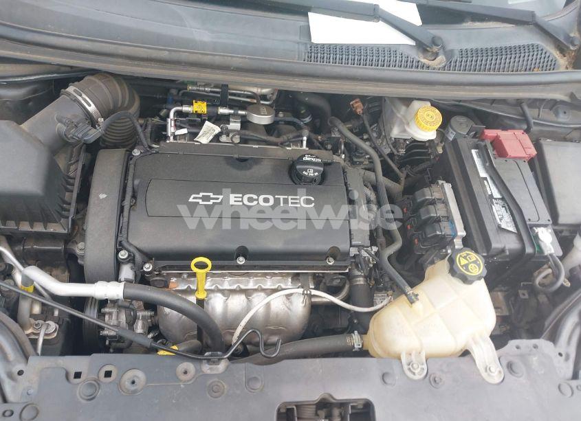 Photo 10 of 2017 Chevrolet Sonic LT AUTO (VIN 1G1JD5SH6H4126398)