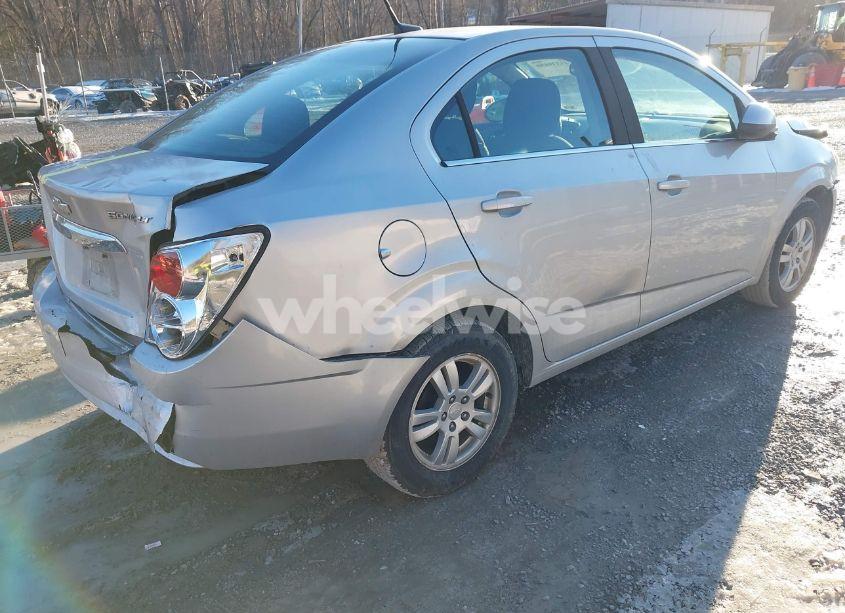 Photo 4 of 2013 Chevrolet Sonic LT MANUAL (VIN 1G1JD5SH7D4113590)