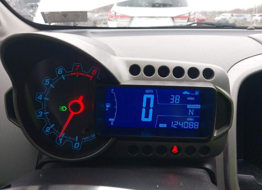 Photo 7 of 2014 Chevrolet Sonic LT MANUAL (VIN 1G1JD5SH7E4145280)