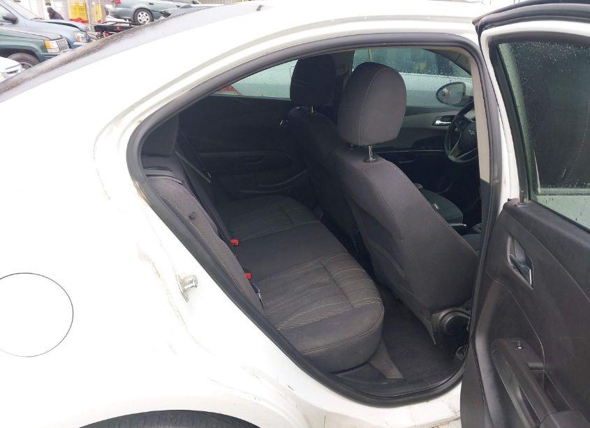 Photo 8 of 2014 Chevrolet Sonic LT MANUAL (VIN 1G1JD5SH7E4145280)