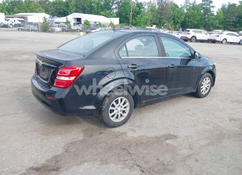 Photo 4 of 2017 Chevrolet Sonic LT AUTO (VIN 1G1JD5SH7H4101249)