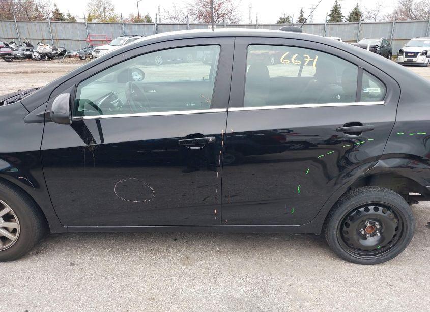 Photo 14 of 2018 Chevrolet Sonic LT AUTO (VIN 1G1JD5SH7J4109731)