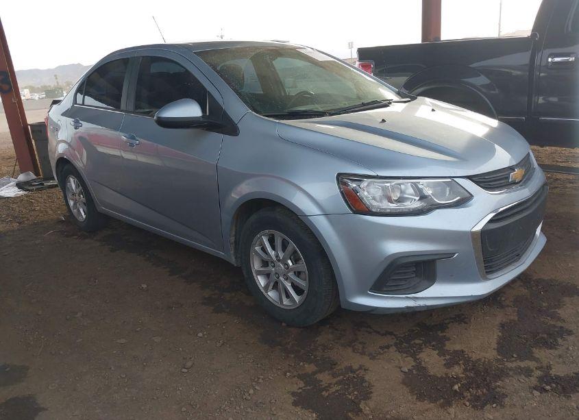 2018 Chevrolet Sonic LT AUTO (VIN 1G1JD5SH7J4124570) main photo