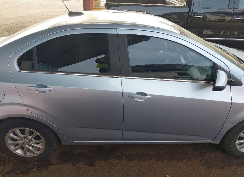 Photo 13 of 2018 Chevrolet Sonic LT AUTO (VIN 1G1JD5SH7J4124570)