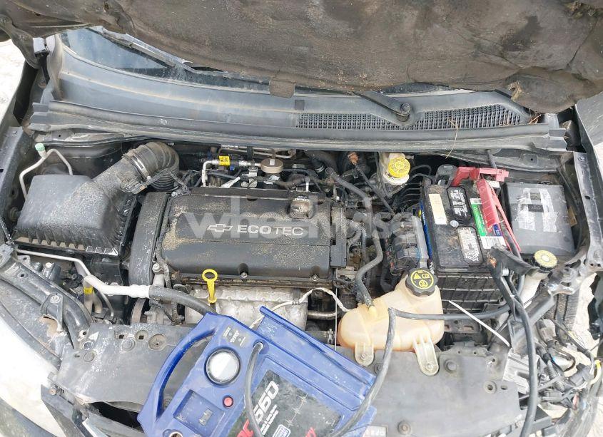 Photo 10 of 2017 Chevrolet Sonic LT AUTO (VIN 1G1JD5SH8H4124958)