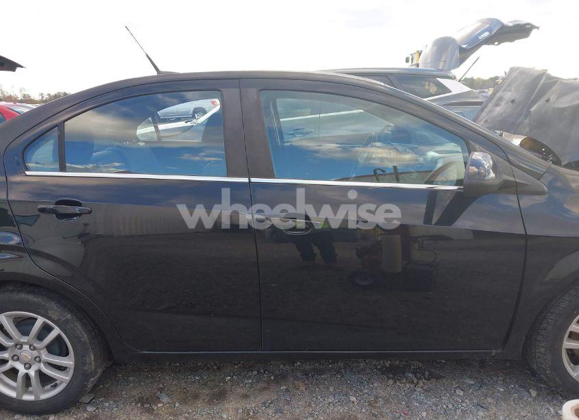 Photo 14 of 2012 Chevrolet Sonic 1LT (VIN 1G1JD5SH9C4123097)
