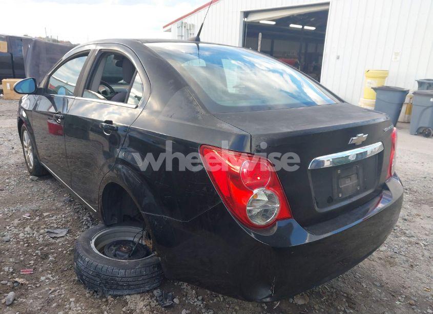 Photo 3 of 2012 Chevrolet Sonic 1LT (VIN 1G1JD5SH9C4123097)