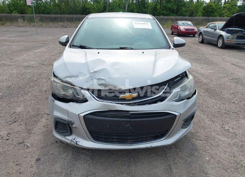 Photo 6 of 2017 Chevrolet Sonic LT AUTO (VIN 1G1JD5SH9H4118098)