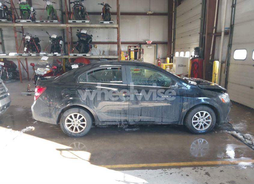 Photo 13 of 2018 Chevrolet Sonic LT AUTO (VIN 1G1JD5SH9J4100805)