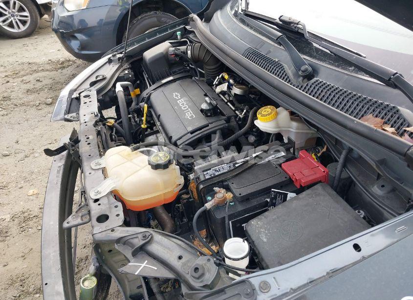 Photo 10 of 2017 Chevrolet Sonic LT AUTO (VIN 1G1JD5SHXH4175247)