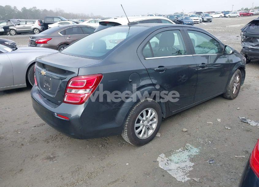 Photo 4 of 2017 Chevrolet Sonic LT AUTO (VIN 1G1JD5SHXH4175247)