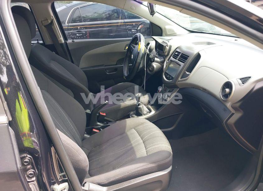 Photo 5 of 2015 Chevrolet Sonic LT MANUAL (VIN 1G1JD6SB0F4157600)