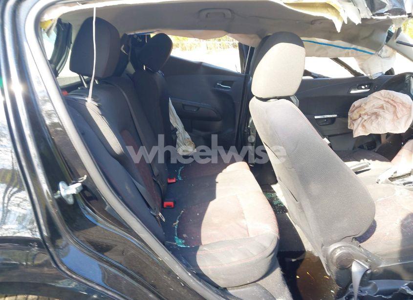 Photo 8 of 2018 Chevrolet Sonic LT AUTO (VIN 1G1JD6SB0J4102718)