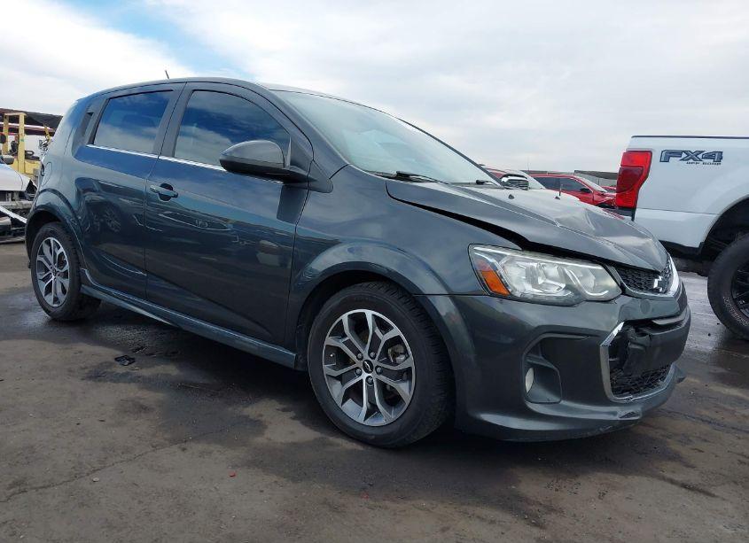 2018 Chevrolet Sonic LT AUTO (VIN 1G1JD6SB0J4120121) main photo