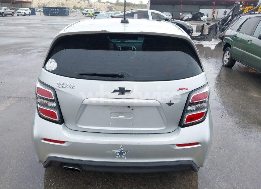 Photo 16 of 2020 Chevrolet Sonic FWD LT 5-DOOR (VIN 1G1JD6SB0L4136676)