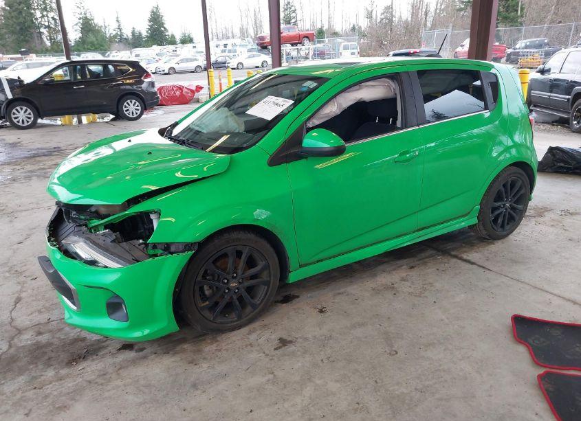 Photo 2 of 2017 Chevrolet Sonic LT AUTO (VIN 1G1JD6SB4H4149082)