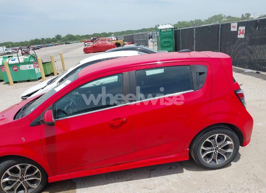 Photo 14 of 2019 Chevrolet Sonic LT AUTO (VIN 1G1JD6SB4K4133956)