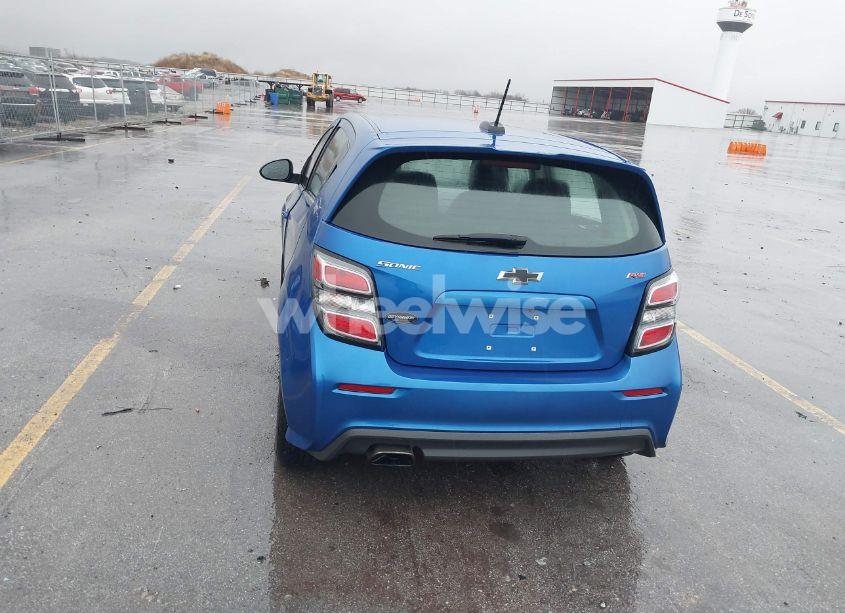 Photo 18 of 2020 Chevrolet Sonic FWD LT 5-DOOR (VIN 1G1JD6SB4L4107200)