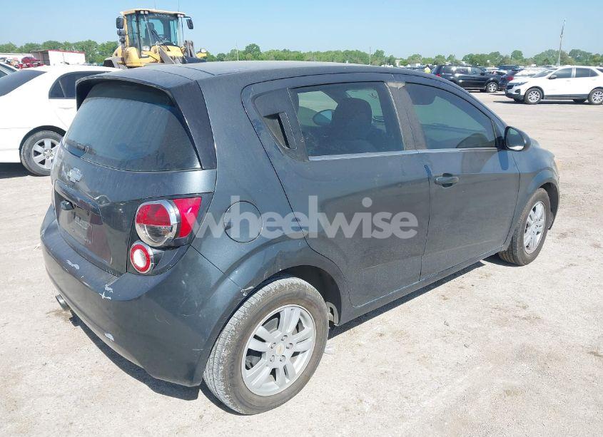Photo 4 of 2012 Chevrolet Sonic 1LT (VIN 1G1JD6SB6C4202518)