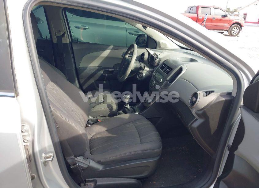 Photo 5 of 2012 Chevrolet Sonic 1LT (VIN 1G1JD6SB7C4159453)