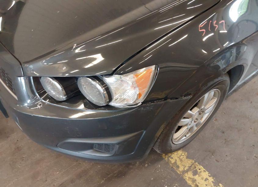 Photo 6 of 2015 Chevrolet Sonic LT MANUAL (VIN 1G1JD6SB7F4131320)