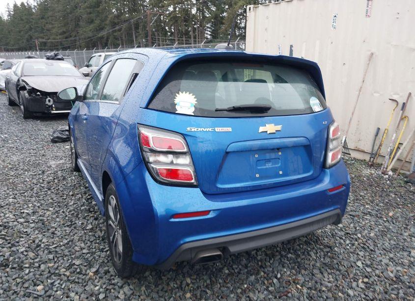 Photo 3 of 2017 Chevrolet Sonic LT AUTO (VIN 1G1JD6SB7H4120417)