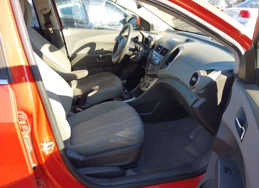 Photo 5 of 2012 Chevrolet Sonic 1LT (VIN 1G1JD6SB8C4219711)