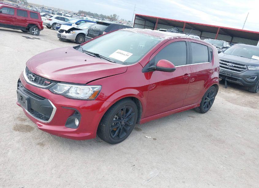 Photo 2 of 2018 Chevrolet Sonic LT AUTO (VIN 1G1JD6SB8J4131030)