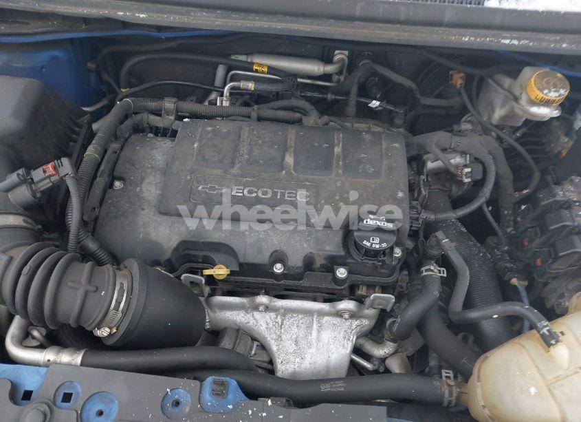 Photo 10 of 2018 Chevrolet Sonic LT AUTO (VIN 1G1JD6SB9J4112647)