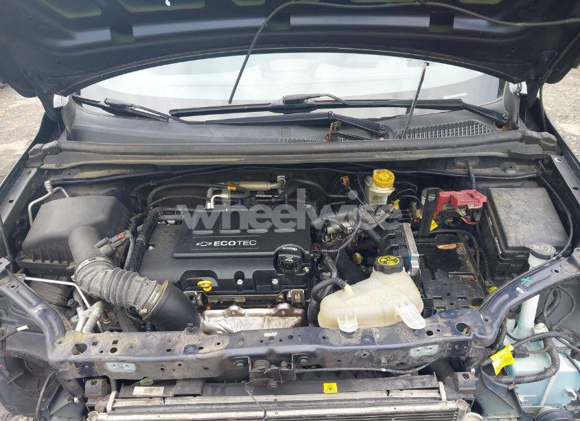 Photo 10 of 2015 Chevrolet Sonic LT MANUAL (VIN 1G1JD6SBXF4146927)