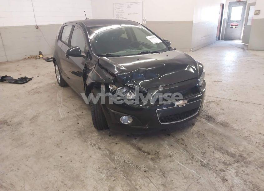 2015 Chevrolet Sonic LT MANUAL (VIN 1G1JD6SBXF4178941) main photo