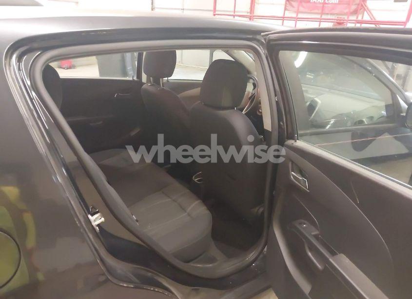 Photo 8 of 2015 Chevrolet Sonic LT MANUAL (VIN 1G1JD6SBXF4178941)