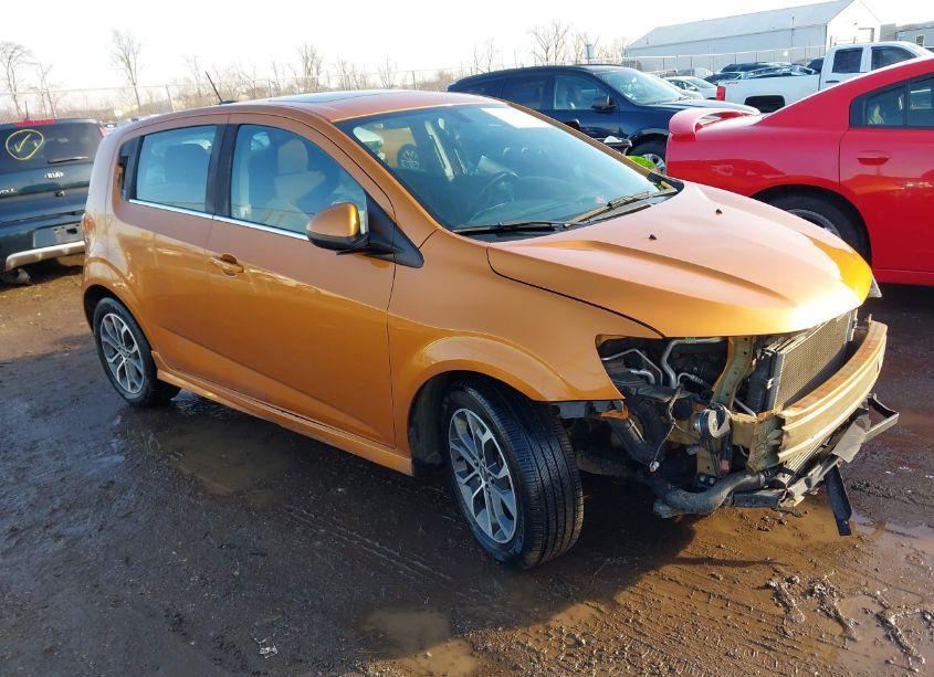 2017 Chevrolet Sonic LT AUTO (VIN 1G1JD6SBXH4110495) main photo