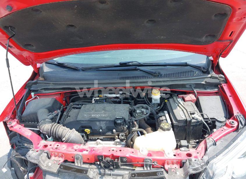 Photo 10 of 2019 Chevrolet Sonic LT AUTO (VIN 1G1JD6SBXK4135954)