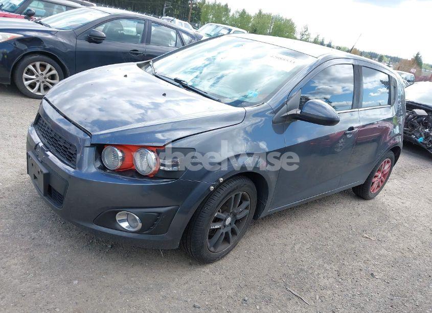 Photo 2 of 2013 Chevrolet Sonic LT MANUAL (VIN 1G1JD6SG1D4175273)