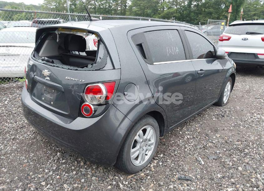 Photo 4 of 2013 Chevrolet Sonic LT MANUAL (VIN 1G1JD6SG3D4156305)